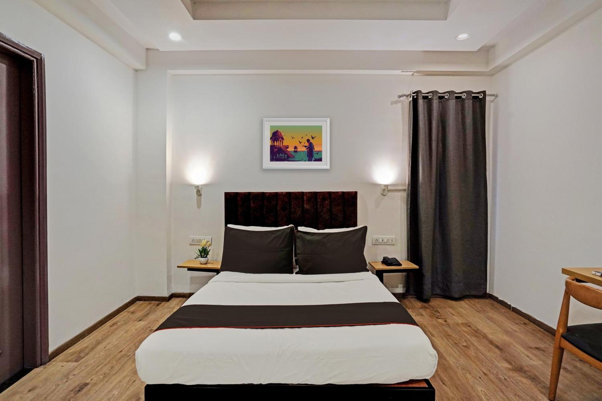 גורגאון Super Townhouse Sector 57 Near Bestech Central Square Mall מראה חיצוני תמונה